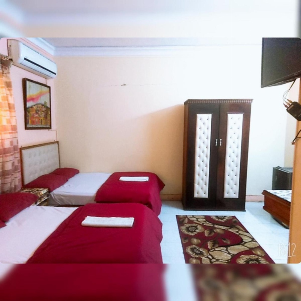 Room image 3